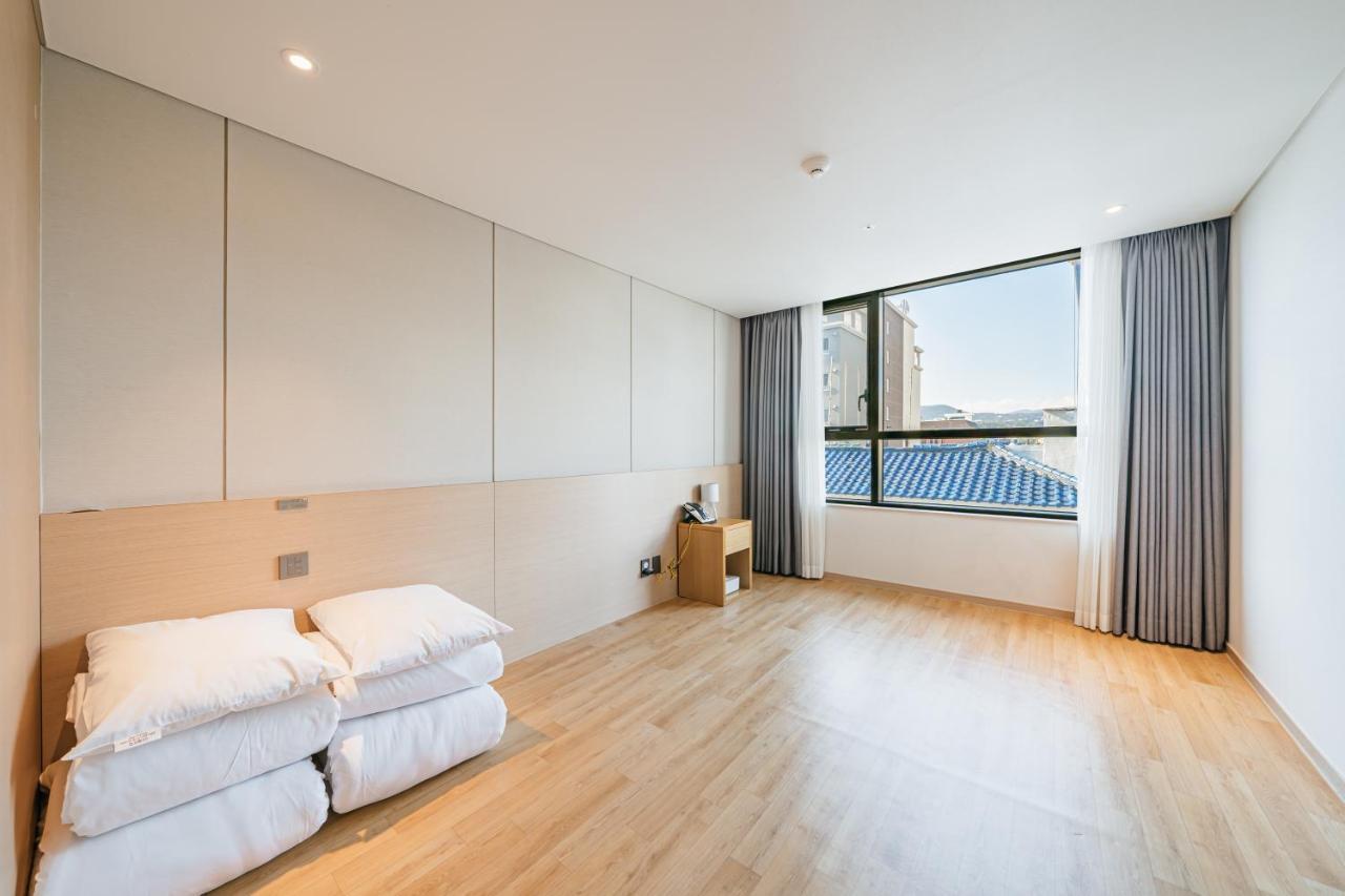 Hotel Zinc Seogwipo-stad Buitenkant foto