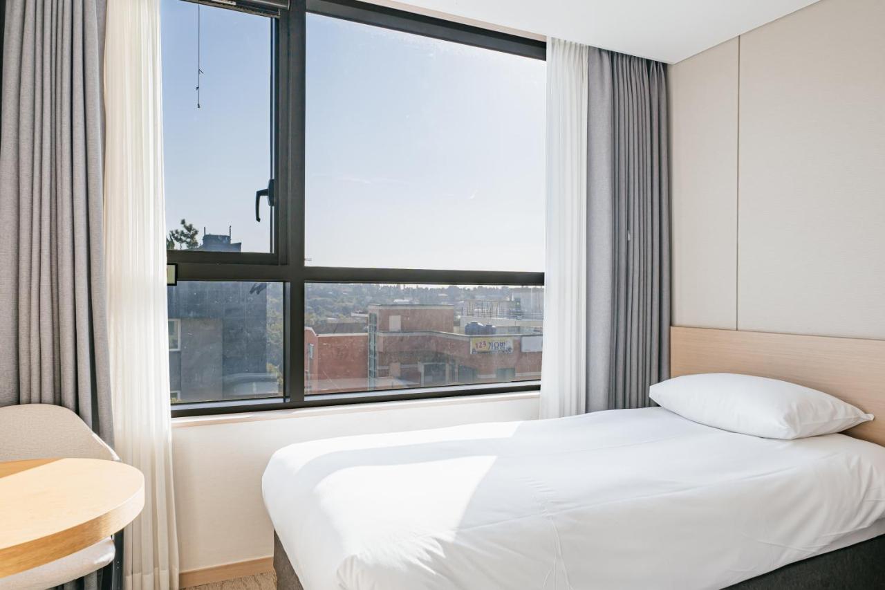 Hotel Zinc Seogwipo-stad Buitenkant foto